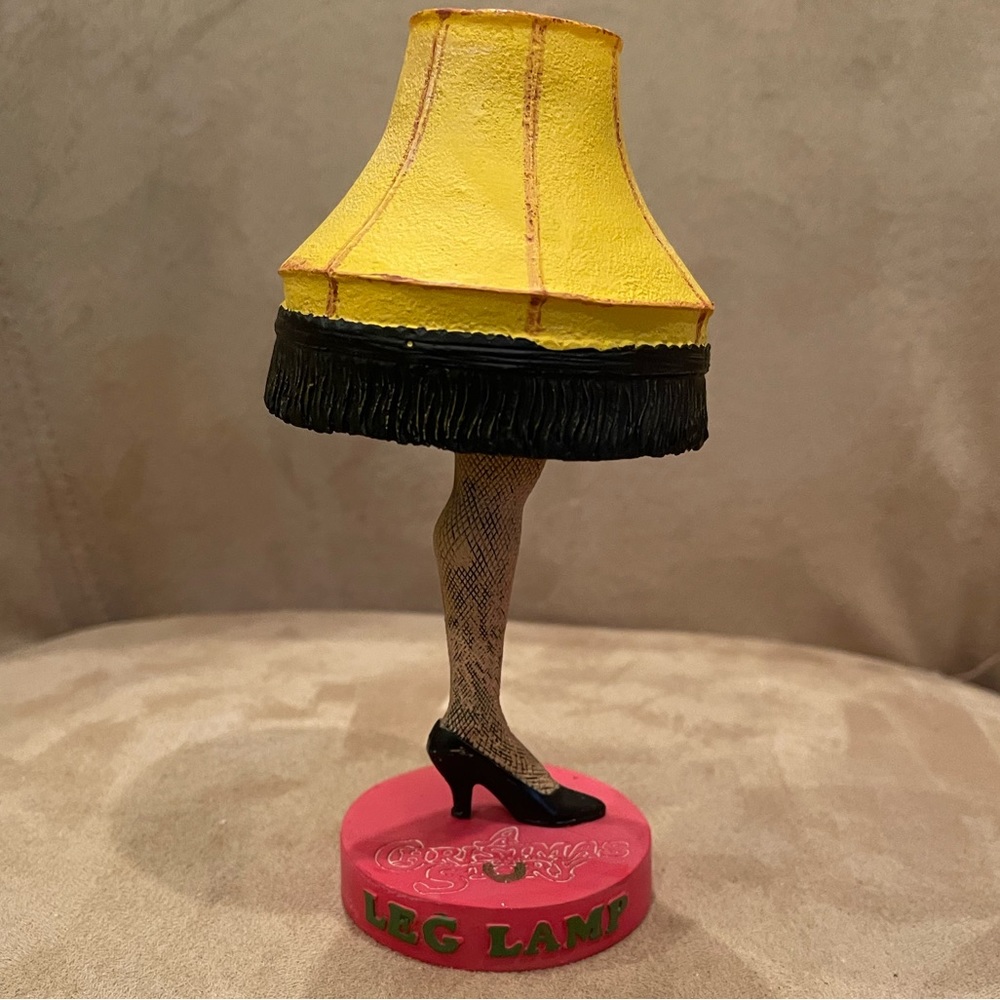 A Christmas Story bobble head leg lamp by NECA